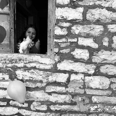 Melodia - Harmony Heaven Apartamento Gjirokastër Exterior foto